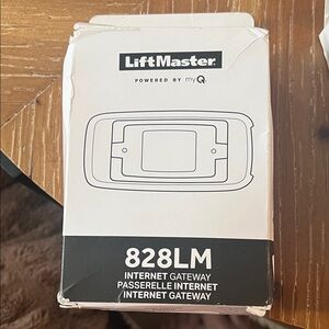 LiftMaster Internet Gateway 828LM